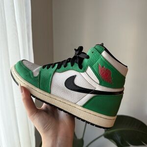 Nike Air Jordan 1 High Lucky Green White Black Sneakers